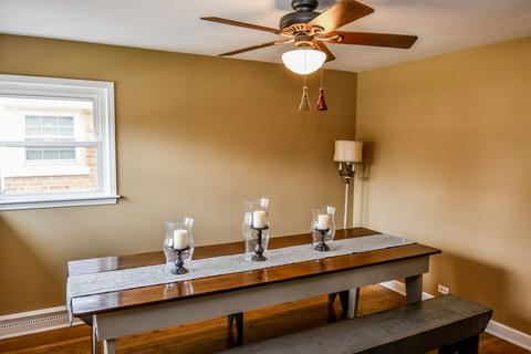 311 N Rush St, Itasca, IL 60143 photo 4