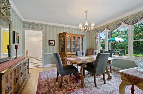 9301 Ridgeway Ave, Evanston, IL 60203 photo 5
