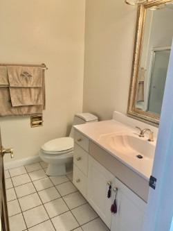 614 E Comstock Ave, Addison, IL 60101 photo 17