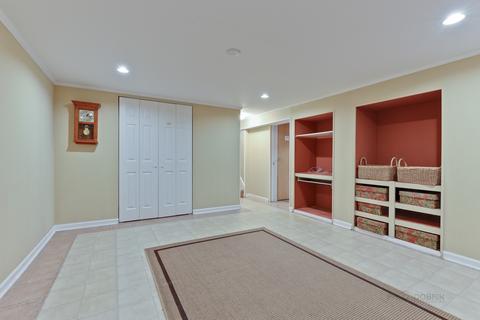 3790 Winston Dr, Hoffman Estates, IL 60192 photo 20