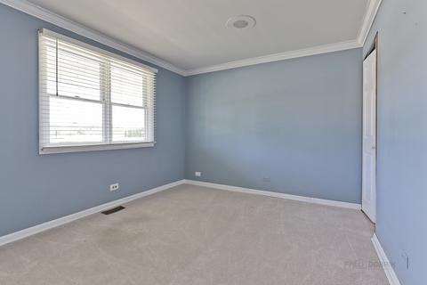 3790 Winston Dr, Hoffman Estates, IL 60192 photo 14