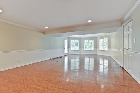 3790 Winston Dr, Hoffman Estates, IL 60192 photo 11