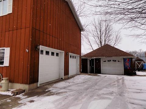 308 E 6th St, Long Point, IL 61333 photo 2