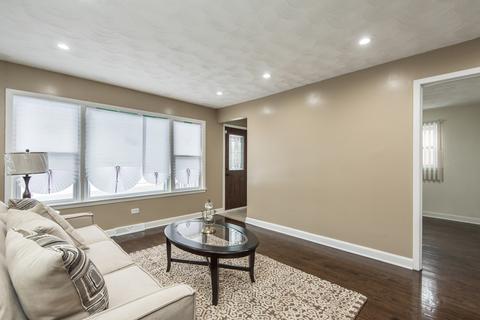 142 E 124th St, Chicago, IL 60628 photo 7
