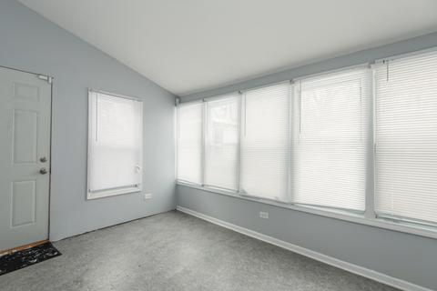 142 E 124th St, Chicago, IL 60628 photo 23