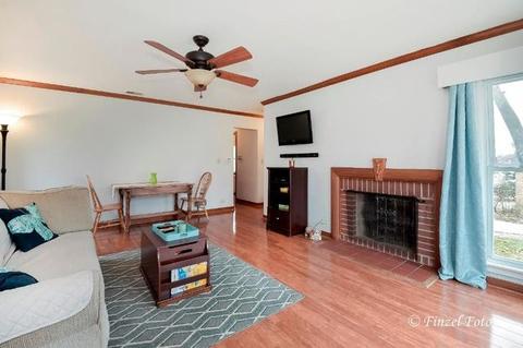 814 Morgan St, Elgin, IL 60123 photo 12