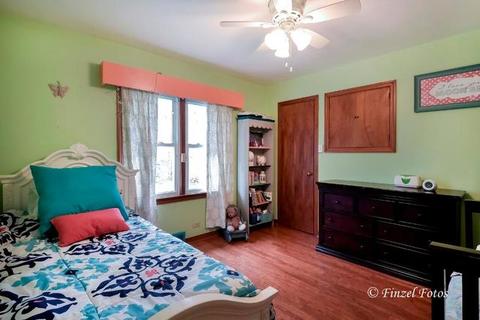 814 Morgan St, Elgin, IL 60123 photo 11