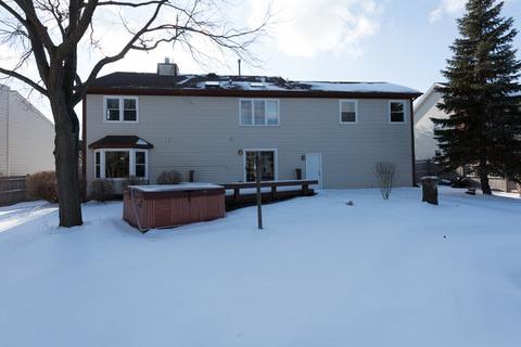 3281 Mini Dr, Wadsworth, IL 60083 photo 2