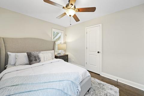 560 E 105th Pl, Chicago, IL 60628 photo 11