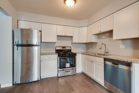713 Lakeside Circle Dr, Wheeling, IL 60090 photo 3