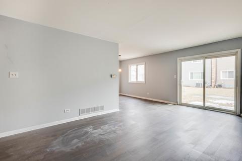 713 Lakeside Circle Dr, Wheeling, IL 60090 photo 7