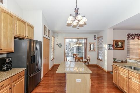 398 Fairway Dr, Bartlett, IL 60103 photo 11