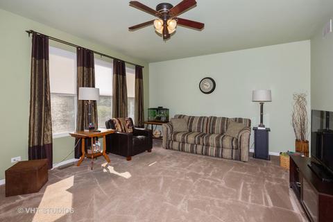 1504 Broadlawn Dr, Plainfield, IL 60586 photo 6