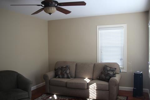 1326 Calhoun St, Peru, IL 61354 photo 2