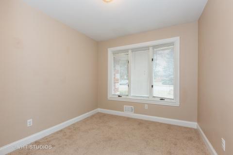 906 E 8th St, Lockport, IL 60441 photo 12