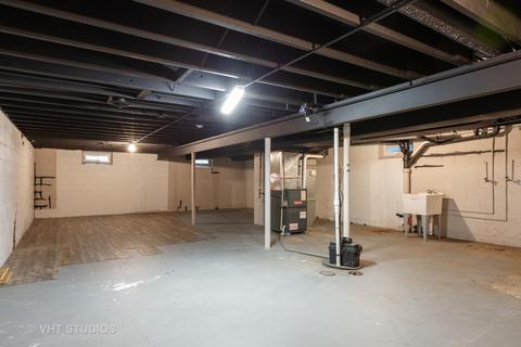 906 E 8th St, Lockport, IL 60441 photo 15