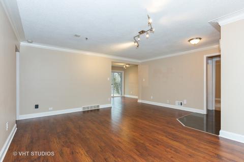 906 E 8th St, Lockport, IL 60441 photo 4