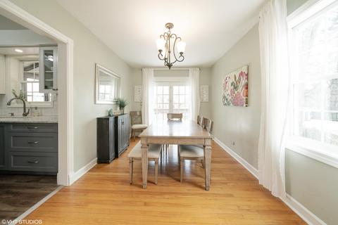 823 S Wheaton Ave, Wheaton, IL 60189 photo 5