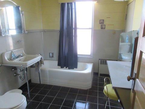 303 E 3rd St, Prophetstown, IL 61277 photo 8