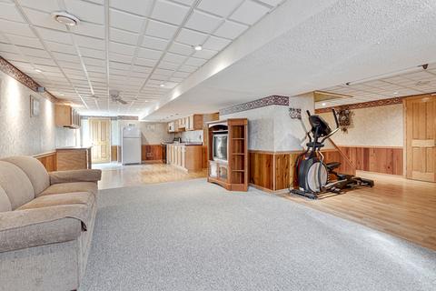 17919 Springbrook Cir, Union, IL 60180 photo 22