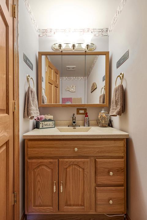 17919 Springbrook Cir, Union, IL 60180 photo 32