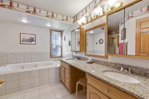 17919 Springbrook Cir, Union, IL 60180 photo 24