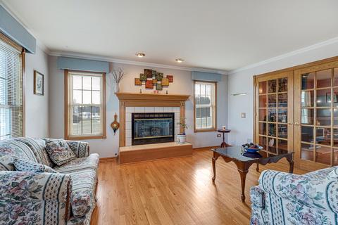 17919 Springbrook Cir, Union, IL 60180 photo 5
