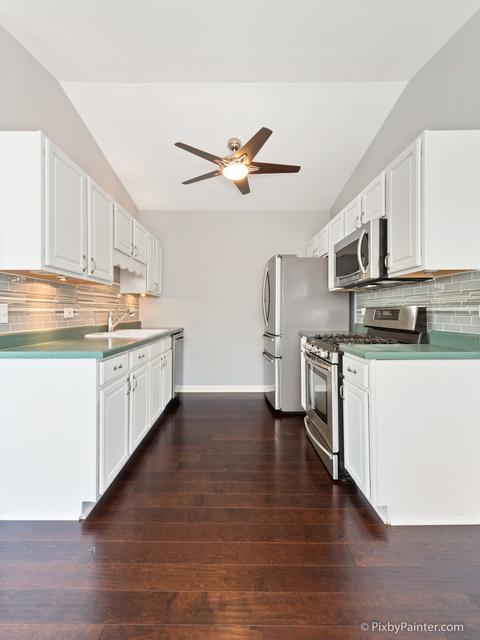 305 Buckingham Cir #D, Elgin, IL 60120 photo 23