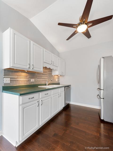 305 Buckingham Cir #D, Elgin, IL 60120 photo 21