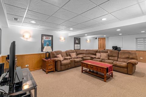 1372 Angle Tarn, West Dundee, IL 60118 photo 34