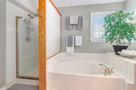 1372 Angle Tarn, West Dundee, IL 60118 photo 25