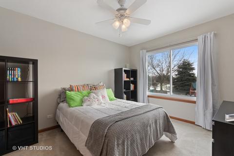 1685 Pinnacle Ct, Aurora, IL 60502 photo 12