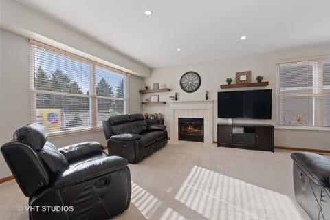 1685 Pinnacle Ct, Aurora, IL 60502 photo 6