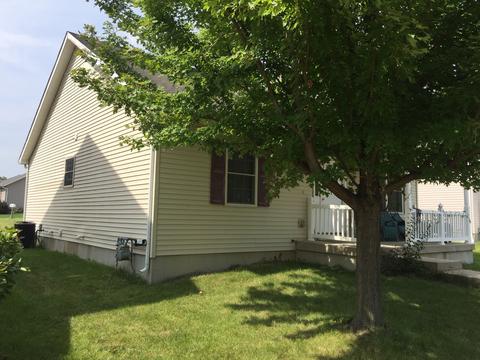 1103 Ogelthorpe Ave, Normal, IL 61761 photo 4