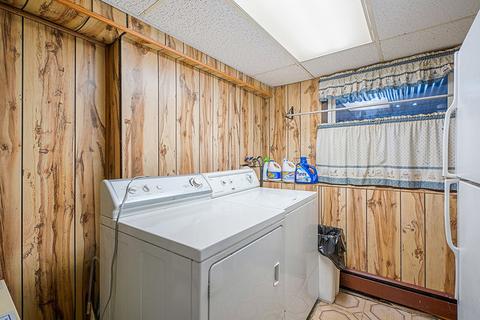 12839 E Playfield Dr, Crestwood, IL 60418 photo 14