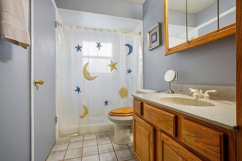 12839 E Playfield Dr, Crestwood, IL 60418 photo 7