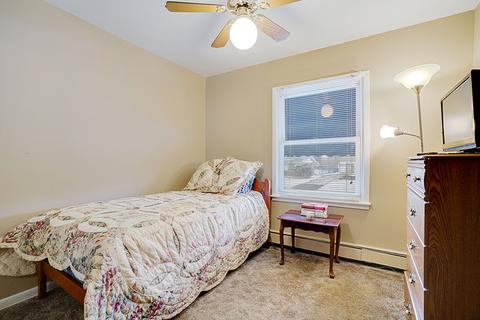 12839 E Playfield Dr, Crestwood, IL 60418 photo 8