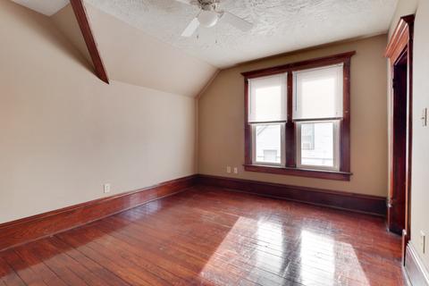 910 S Madison St, Bloomington, IL 61701 photo 18