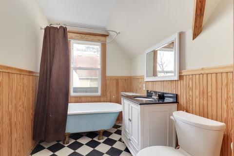 910 S Madison St, Bloomington, IL 61701 photo 24