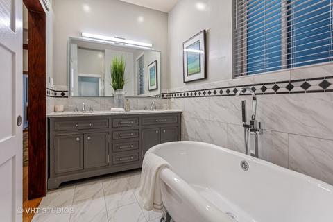 4919 S Champlain Ave, Chicago, IL 60615 photo 7