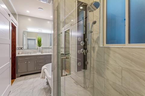 4919 S Champlain Ave, Chicago, IL 60615 photo 8