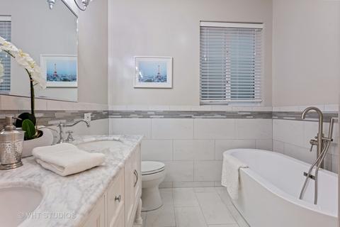4919 S Champlain Ave, Chicago, IL 60615 photo 13