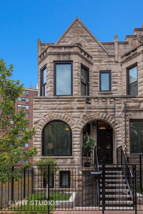 4919 S Champlain Ave, Chicago, IL 60615 photo 1