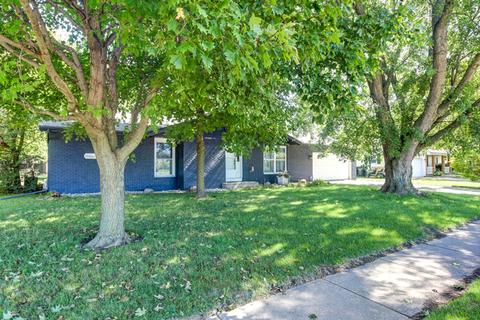 320 N Parkside Rd, Normal, IL 61761 photo 1