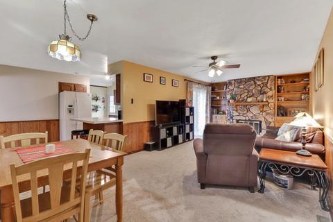 320 N Parkside Rd, Normal, IL 61761 photo 9