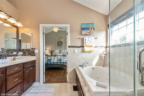 1437 Spring Leaf, West Dundee, IL 60118 photo 11