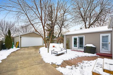 31 Saint Armand Ln, Wheeling, IL 60090 photo 24