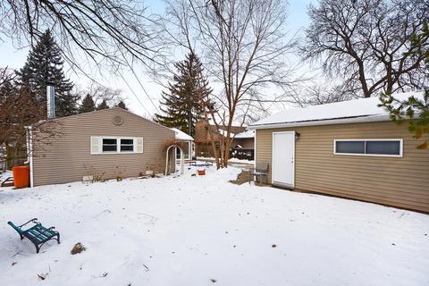 31 Saint Armand Ln, Wheeling, IL 60090 photo 22