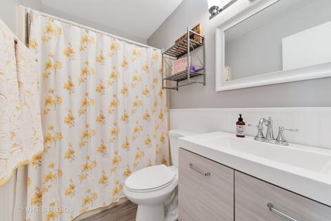 107 E Walters Ln #1A, Itasca, IL 60143 photo 11