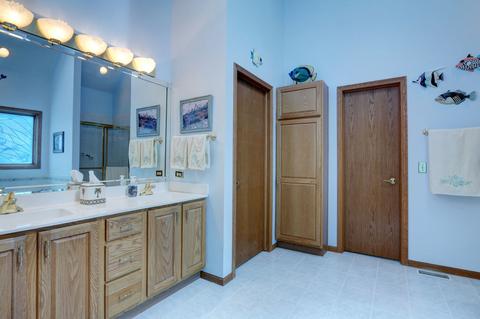 11013 E Riviera Dr, Spring Grove, IL 60081 photo 21